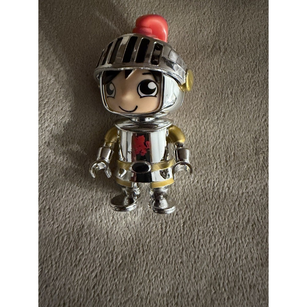 Ryan's World Bonkers Toy‎ Figure Silver & Gold Metallic Knight 3"